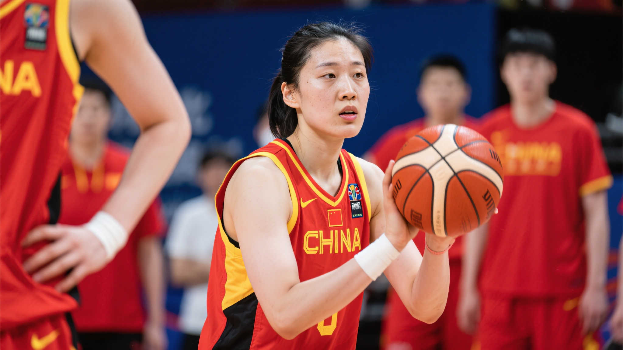 不过，仅仅凭借竞技层面的优势是否足够让李梦顺利归队