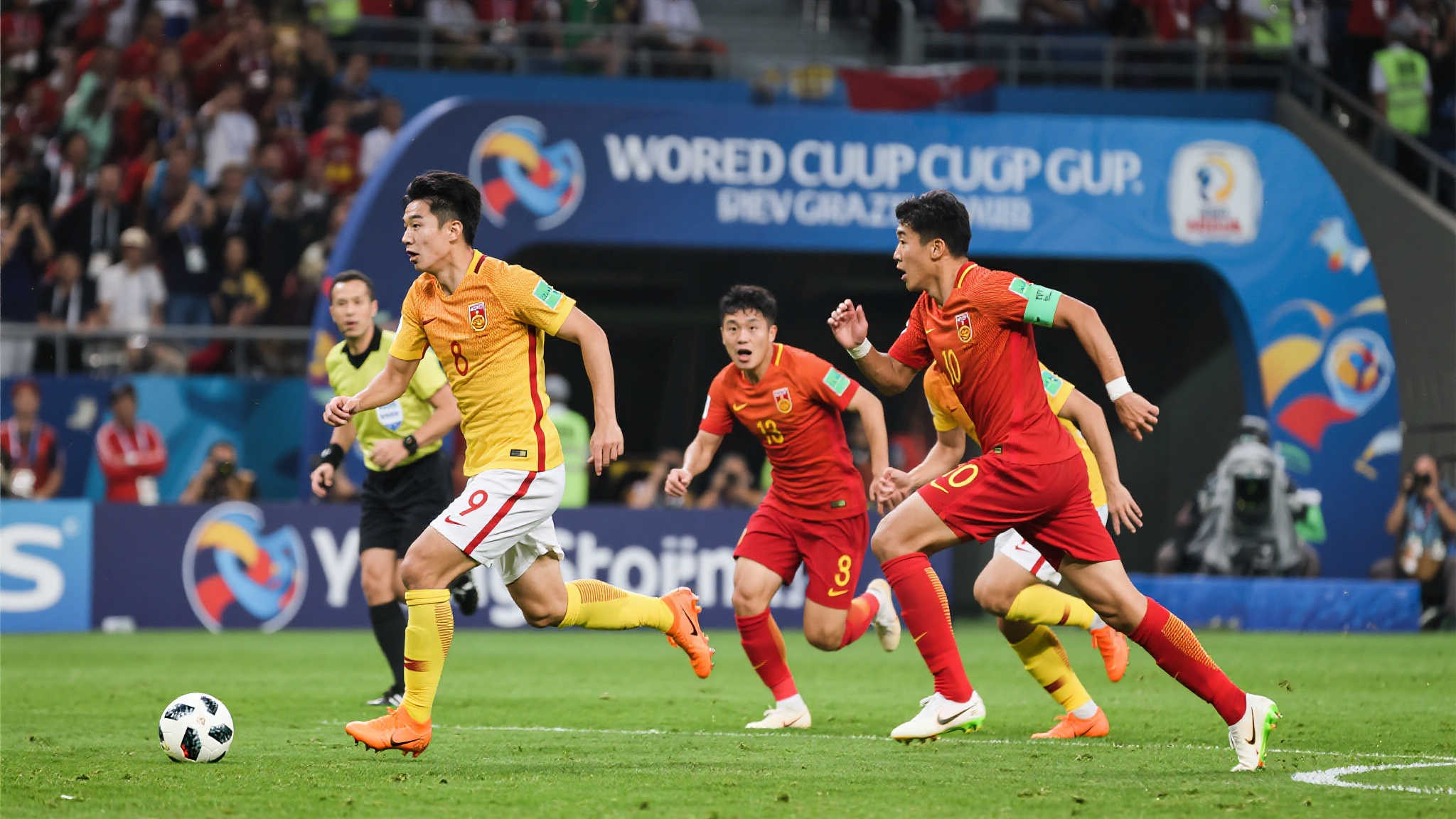 本届世俱杯的小组赛已经拉开帷幕，各支参赛队伍都激情